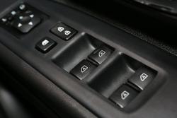2020 Mitsubishi
Outlander LS