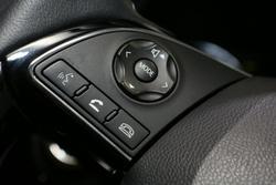 2020 Mitsubishi
Outlander LS