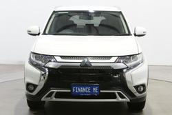 2020 Mitsubishi
Outlander LS
