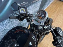 2011 HARLEY-DAVIDSON XL883 IRON 883 BLACK