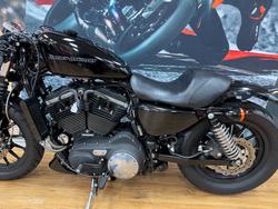 2011 HARLEY-DAVIDSON XL883 IRON 883 BLACK