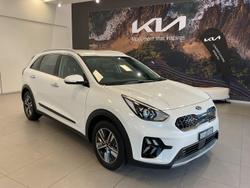 2021 Kia Niro Hybrid S