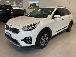 2021 Kia Niro Hybrid S