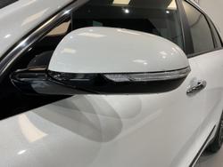 2021 Kia Niro Hybrid S