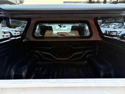 2022 Toyota
Hilux SR