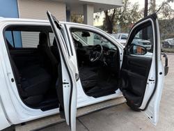 2022 Toyota
Hilux SR