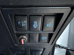2022 Toyota
Hilux SR