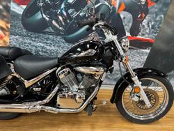 2010 Suzuki VL250 (LC250 INTRUDER) Black