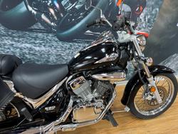 2010 Suzuki VL250 (LC250 INTRUDER) Black