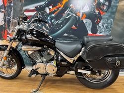 2010 Suzuki VL250 (LC250 INTRUDER) Black