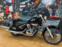 2010 Suzuki VL250 (LC250 INTRUDER) Black