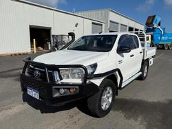 2018 Toyota
Hilux SR