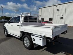 2018 Toyota
Hilux SR