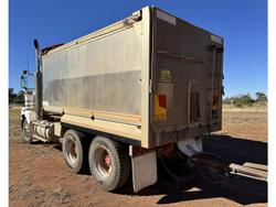 2010 KENWORTH
T402 Truck & Dog Trailer Package