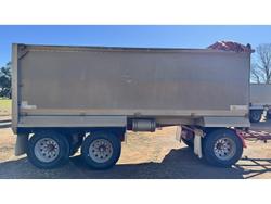 2010 KENWORTH
T402 Truck & Dog Trailer Package