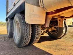 2010 KENWORTH
T402 Truck & Dog Trailer Package