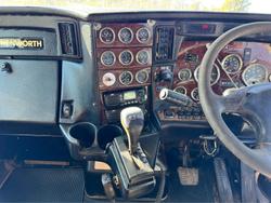 2010 KENWORTH
T402 Truck & Dog Trailer Package
