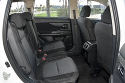 2021 Mitsubishi Outlander ES