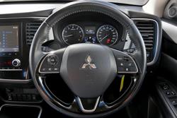 2021 Mitsubishi Outlander ES