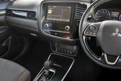 2021 Mitsubishi Outlander ES