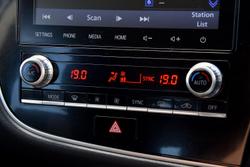 2021 Mitsubishi Outlander ES