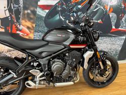 2023 Triumph TRIDENT 660 BLACK