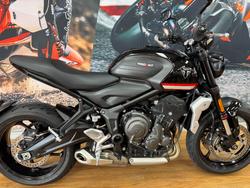 2023 Triumph TRIDENT 660 BLACK