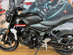 2023 Triumph TRIDENT 660 BLACK