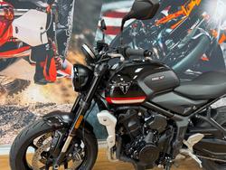 2023 Triumph TRIDENT 660 BLACK