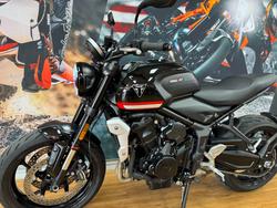 2023 Triumph TRIDENT 660 BLACK
