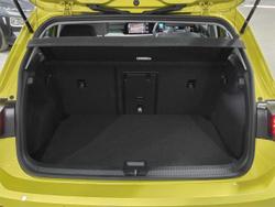 2022 Volkswagen
                Golf 110TSI Life