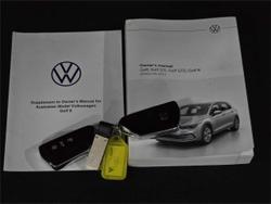 2022 Volkswagen
                Golf 110TSI Life