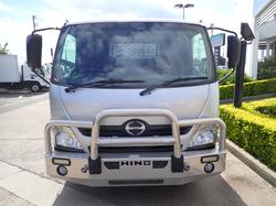 2016 HINO DUTRO 617