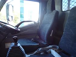 2016 HINO DUTRO 617 SILVER