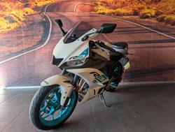 2023 Yamaha YZF-R3 R3