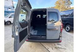 2025 Renault
Kangoo L2