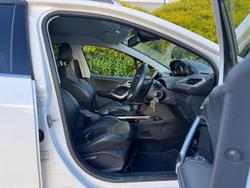 2018 Peugeot 2008 Allure A94 MY18 Pearl White