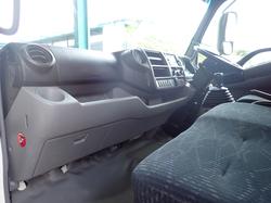 2015 HINO
                DUTRO 917