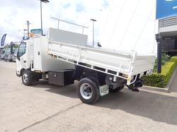 2015 HINO
                DUTRO 917