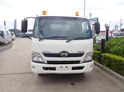 2015 HINO
                DUTRO 917