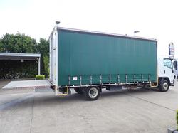 2016 ISUZU FSR 700 WHITE