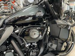 2025 Harley-Davidson Street Glide Ultra 117 (FLHXU) Touring Black