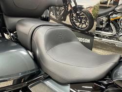 2025 Harley-Davidson Street Glide Ultra 117 (FLHXU) Touring Black