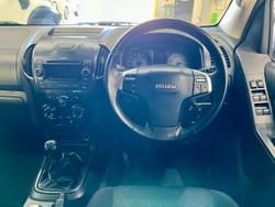2016 Isuzu D-MAX SX MY15.5 4X4 Dual Range Splash White