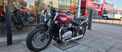 2018 Triumph BONNEVILLE SPEEDMASTER RED