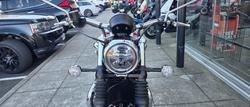2018 Triumph BONNEVILLE SPEEDMASTER RED