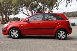 2009 Kia
Rio LX