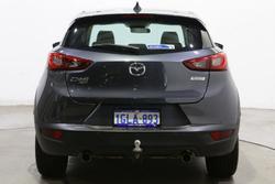 2017 Mazda
CX-3 Akari