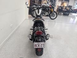 2025 Triumph BONNEVILLE BOBBER ICON Black