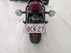 2025 Triumph BONNEVILLE BOBBER ICON Black